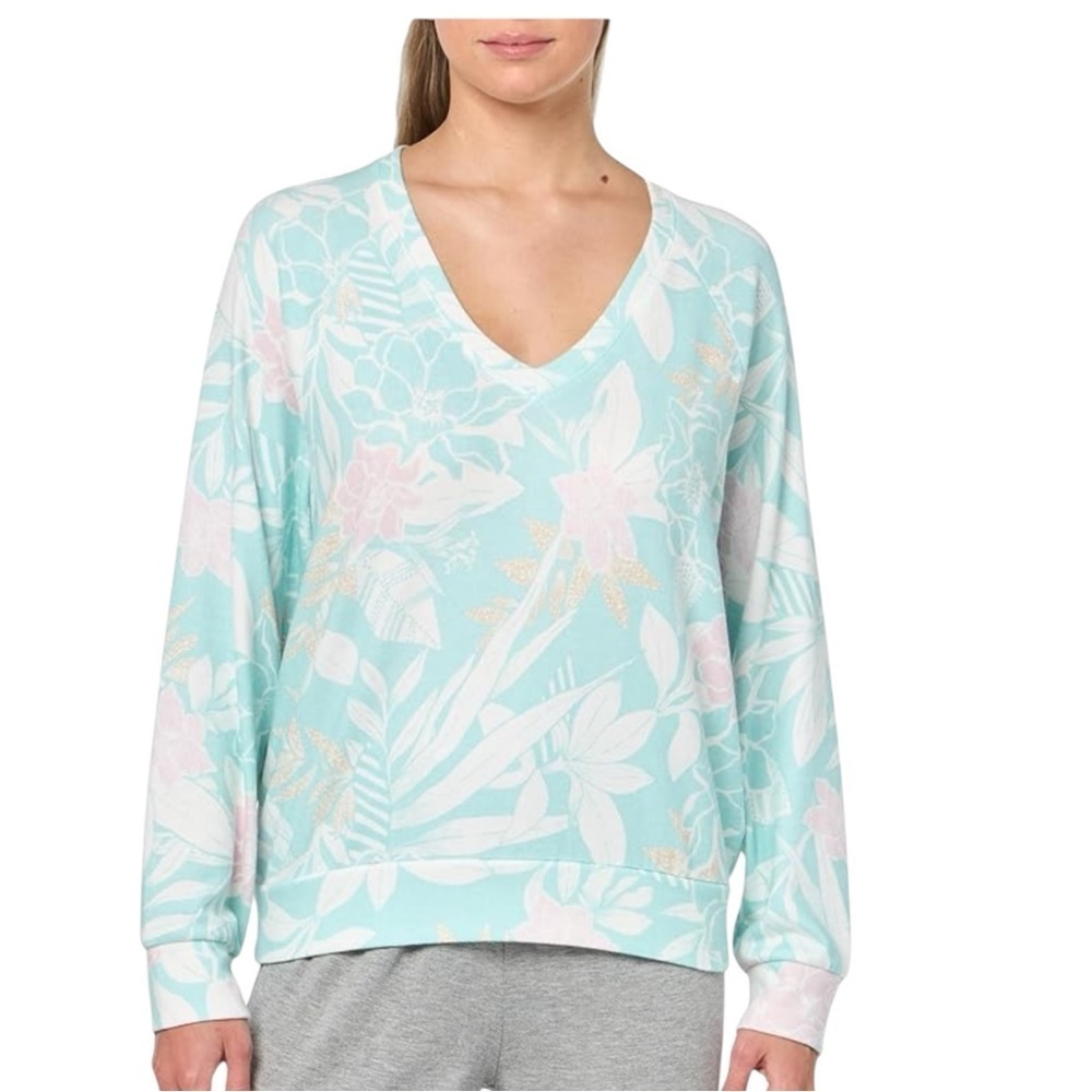 NWT PJ Salvage Pajama Top Size XL Fleece V-Neck Long Sleeve Floral Peachy Cozy